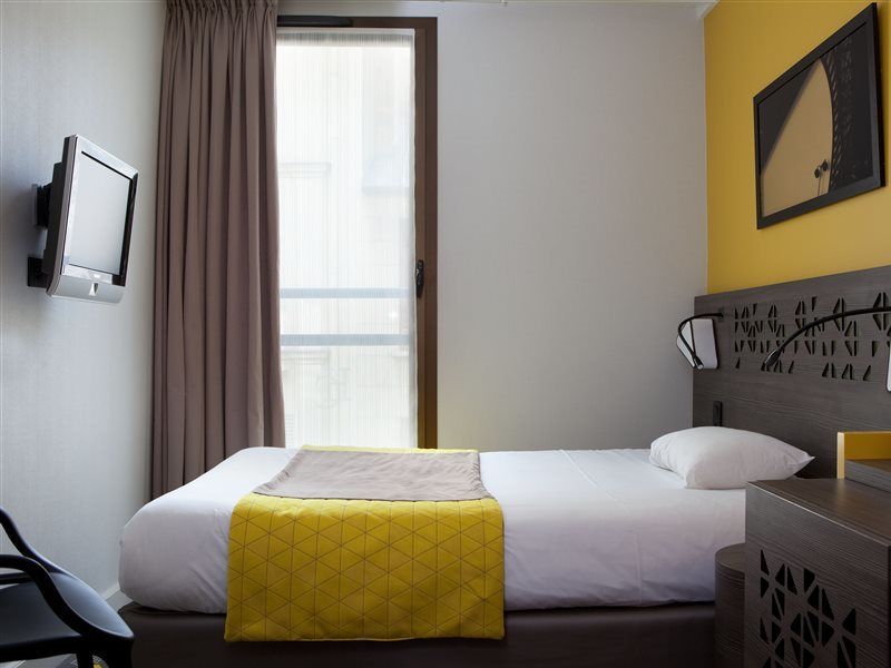 Hotel Eiffel Capitol Paris Luaran gambar