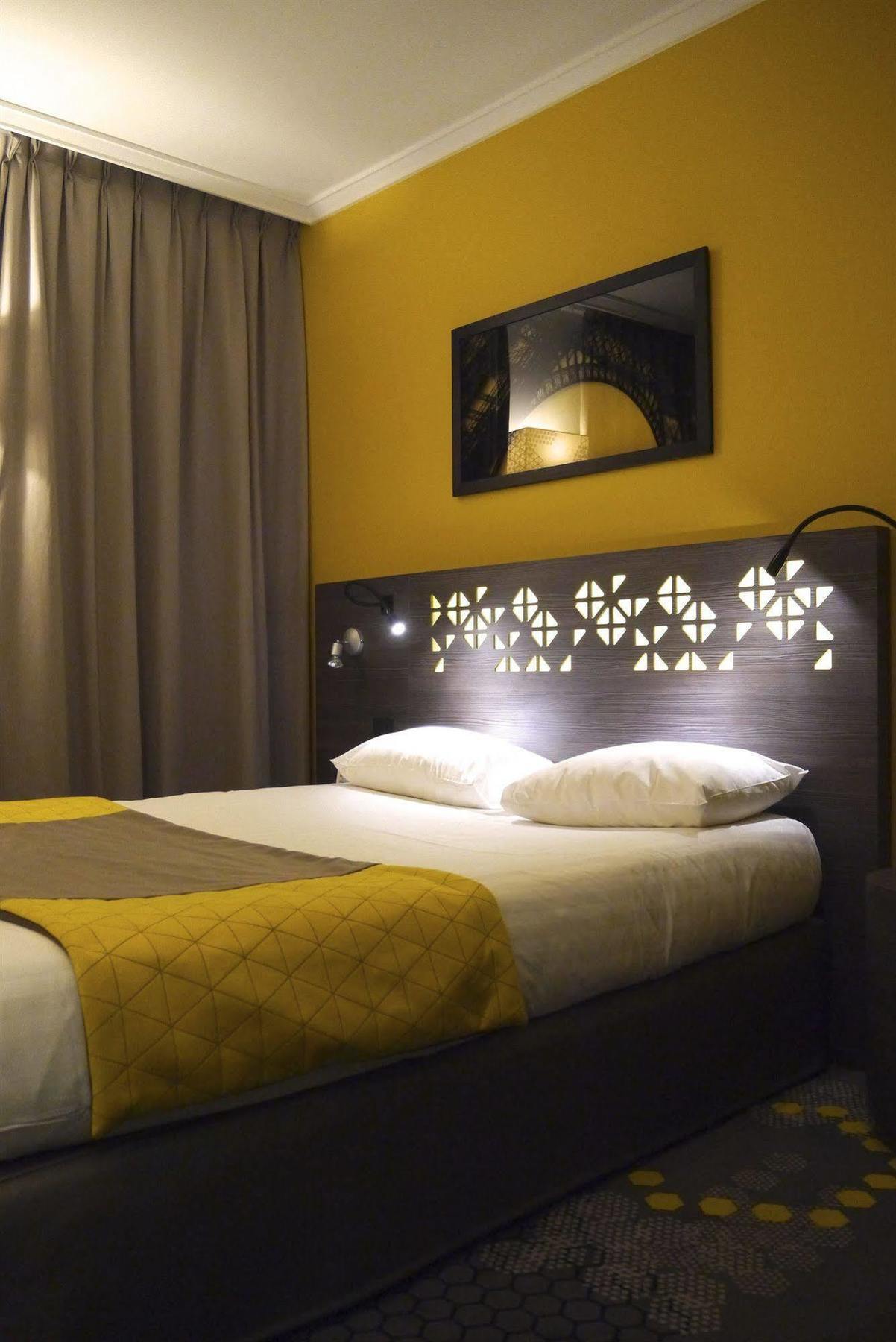 Hotel Eiffel Capitol Paris Luaran gambar